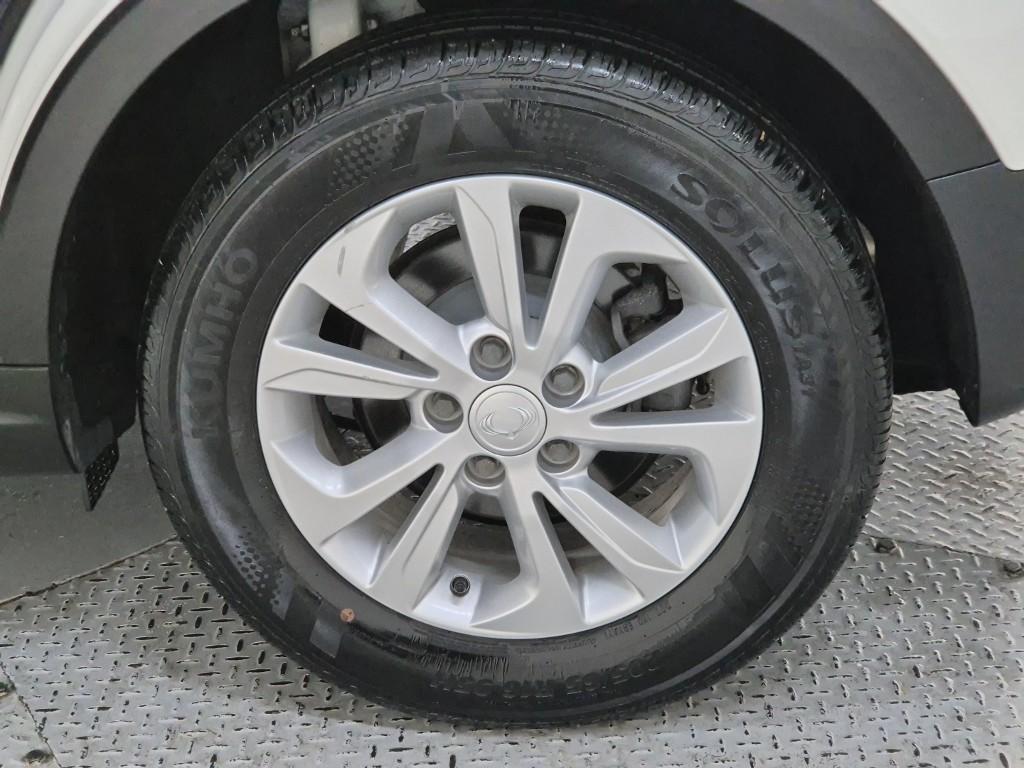 Ssangyong Tivoli 2021 Blanco - Importación desde Corea - HF Imports Iquique - Foto 19