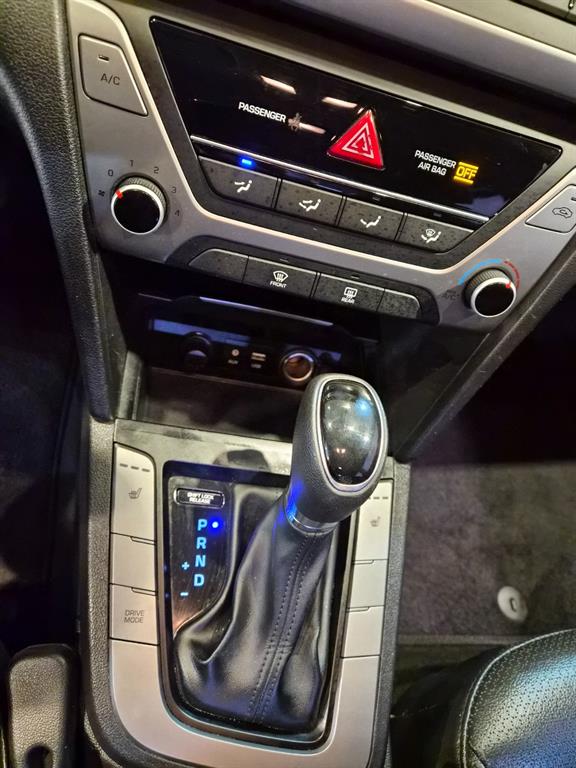 HYUNDAI Avante 2017 - Importación desde Corea - HF Imports Iquique - Foto 15