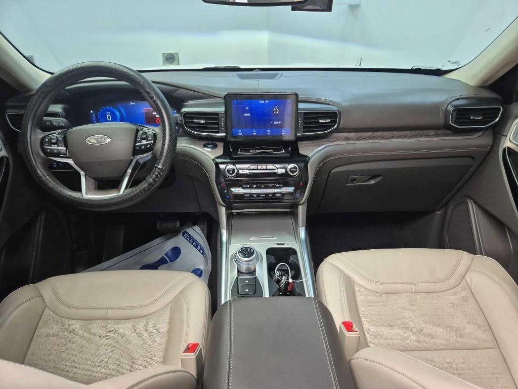 Ford Explorer - Vista 5