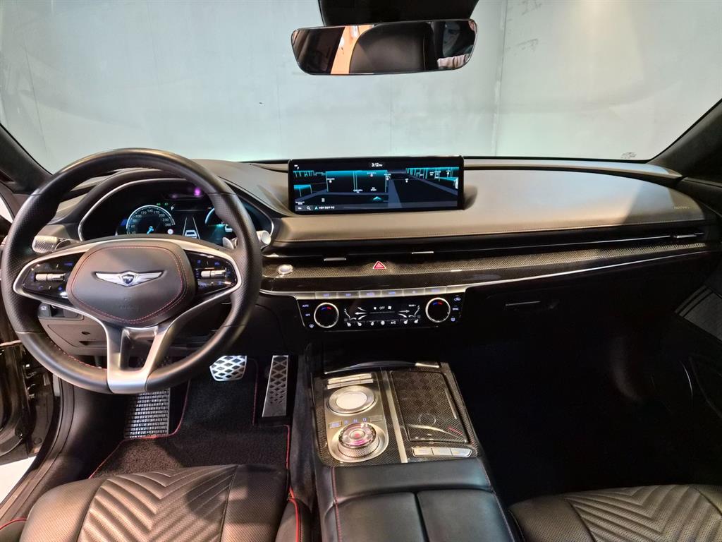 Genesis G80 - Vista 7