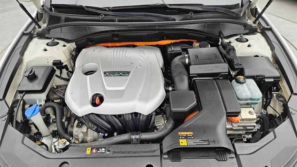 HYUNDAI Grandeur 2019 Blanco - Importación desde Corea - HF Imports Iquique - Foto 18