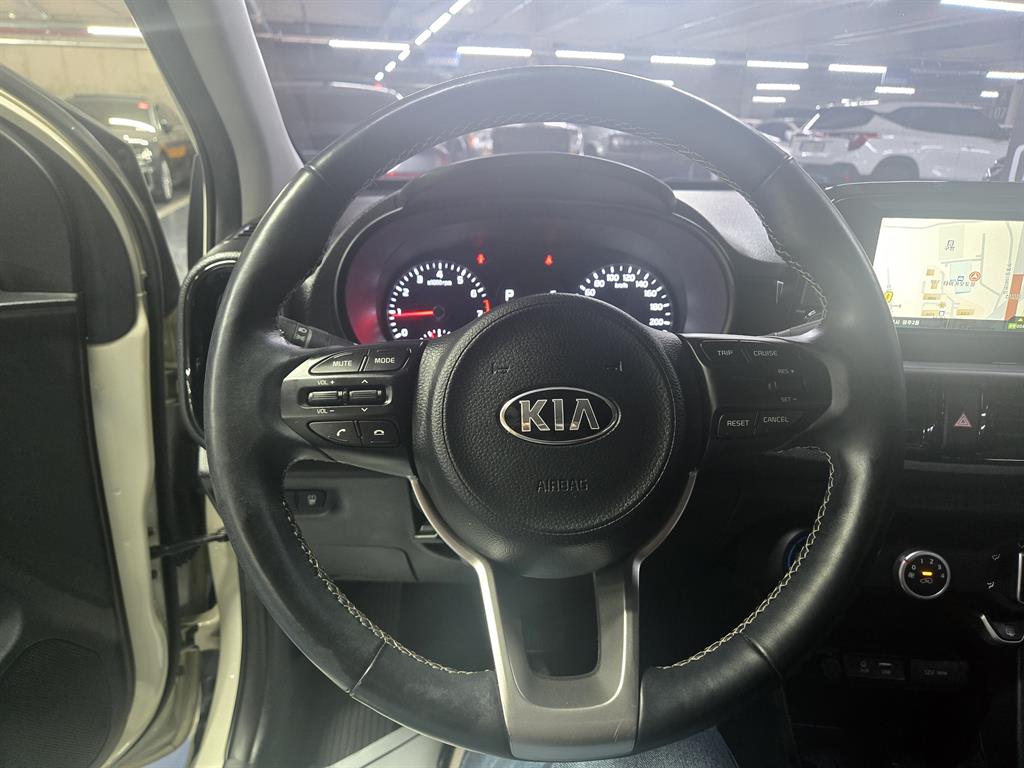 KIA Morning - Vista 11