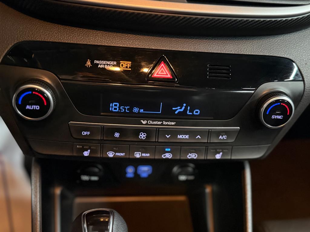 HYUNDAI Tucson - Vista 10