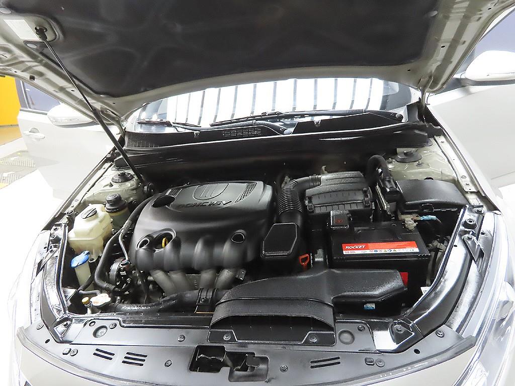 KIA K5 2011 Gris - Importación desde Corea - HF Imports Iquique - Foto 8