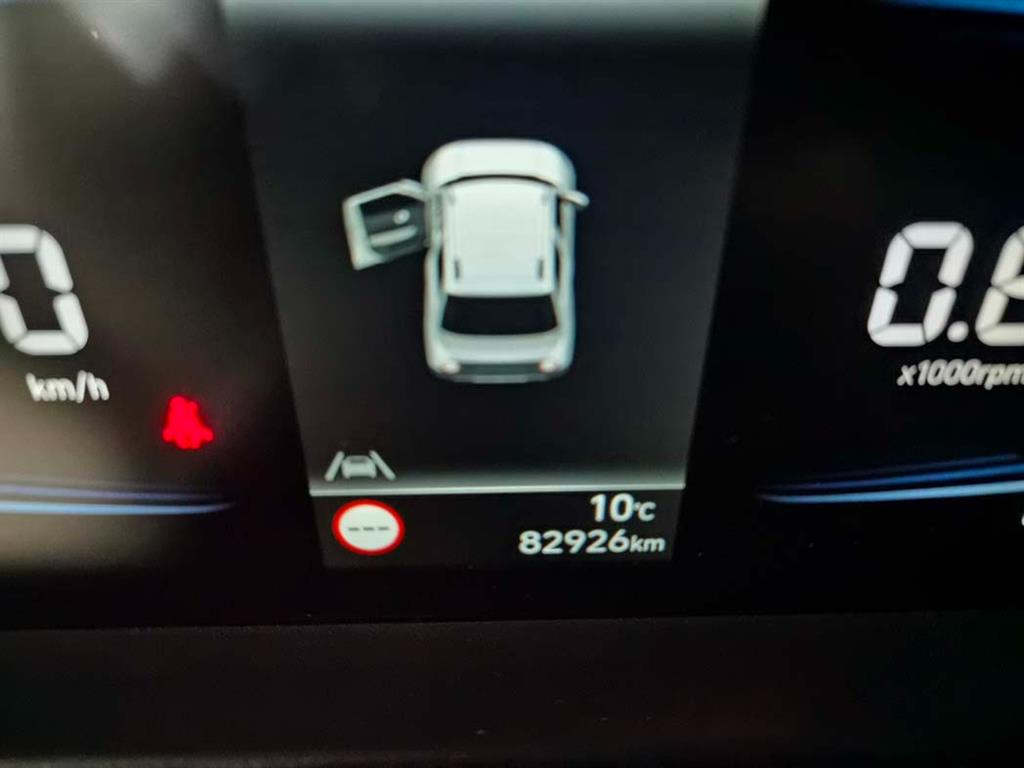 HYUNDAI Casper - Vista 9