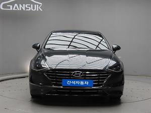 HYUNDAI Sonata - Vista 2