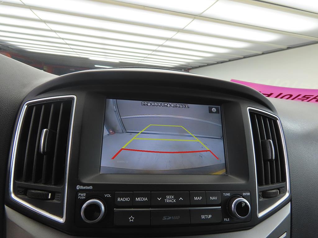 HYUNDAI Starex 2019 Amarillo - Importación desde Corea - HF Imports Iquique - Foto 14