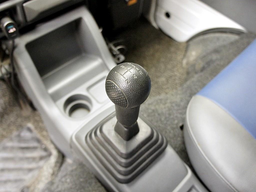 DAEWOO Damas 2021 Blanco - Importación desde Corea - HF Imports Iquique - Foto 10