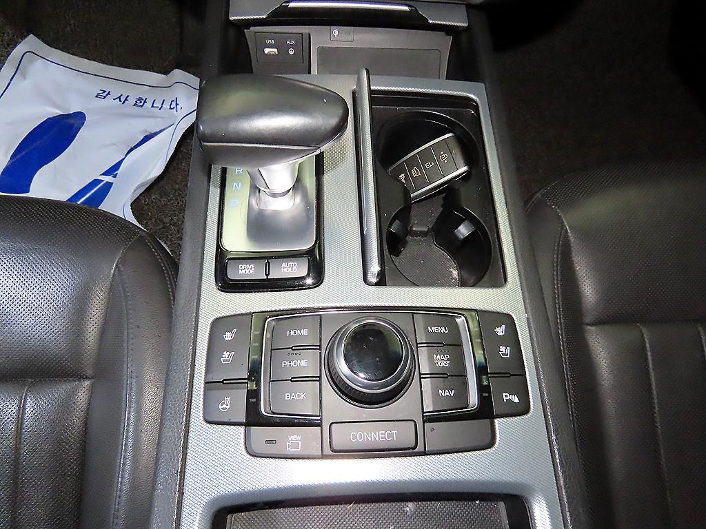 Genesis G80 - Vista 12