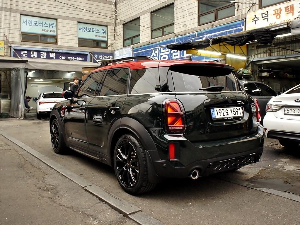 Mini Countryman - Vista 7