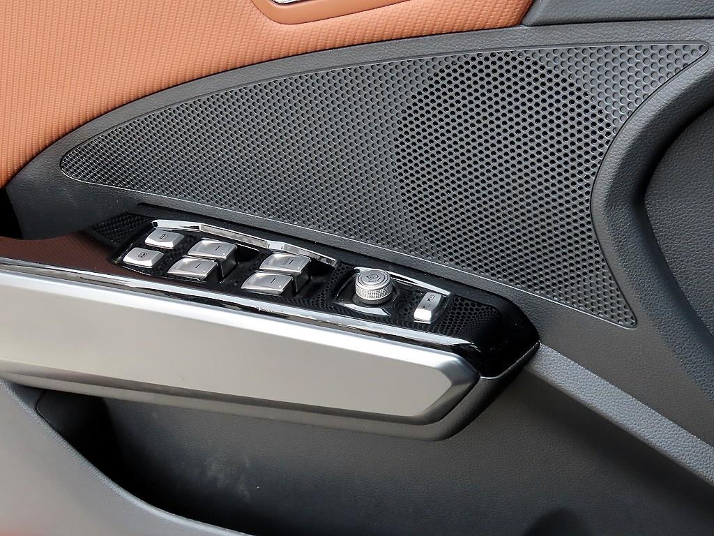 Ssangyong Tivoli - Vista 11