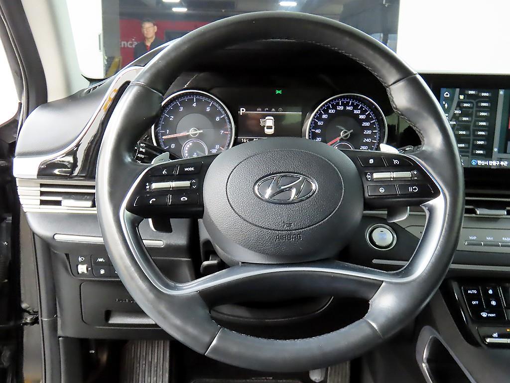 HYUNDAI Grandeur - Vista 9