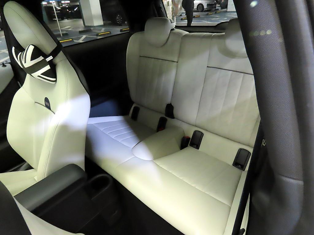 Mini Cooper - Vista 7