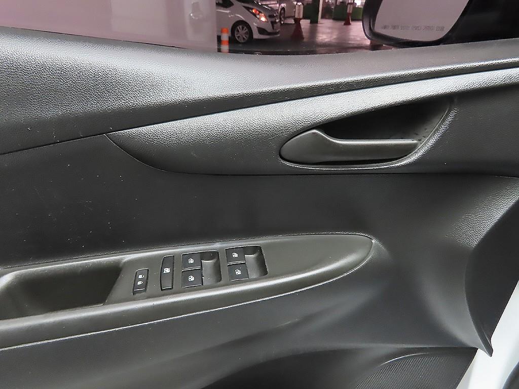 Chevrolet Spark 2016 Blanco - Importación desde Corea - HF Imports Iquique - Foto 11