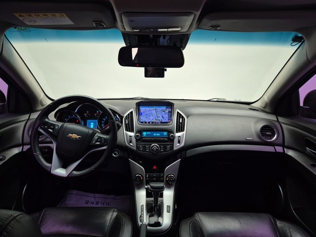 Chevrolet Cruise - Vista 5