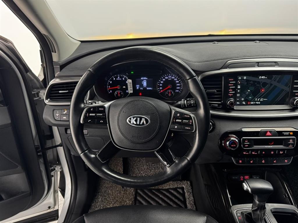 KIA Sorento - Vista 12