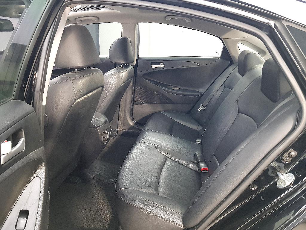 HYUNDAI Sonata - Vista 9