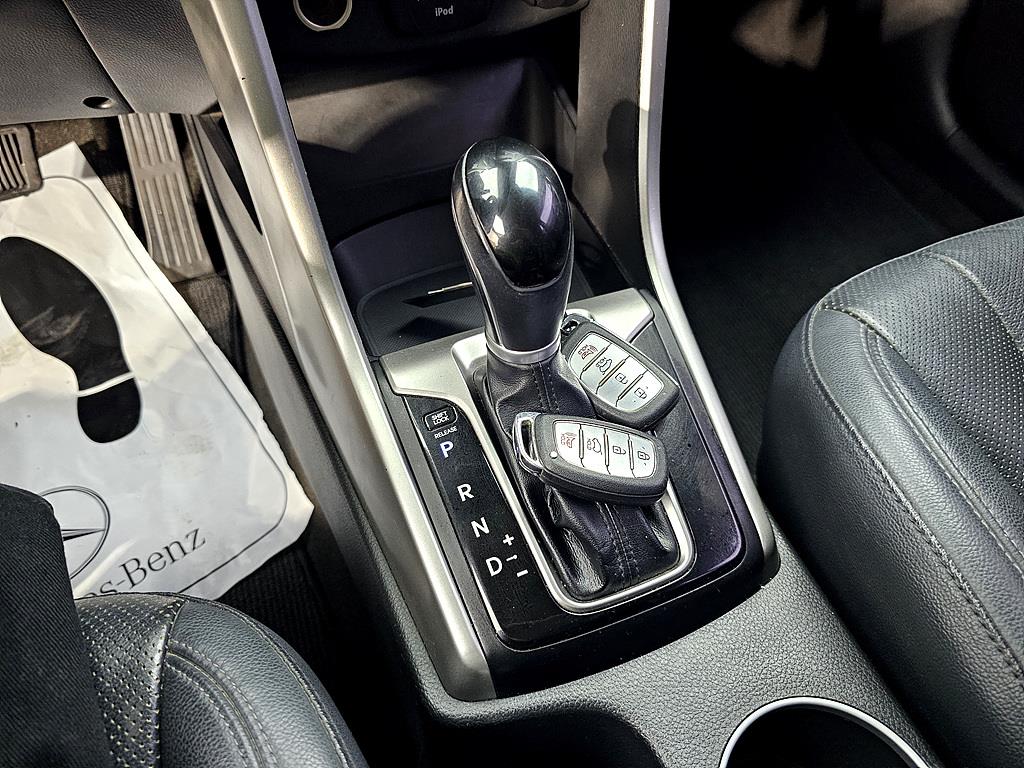 HYUNDAI i30 2016 Gris - Importación desde Corea - HF Imports Iquique - Foto 16