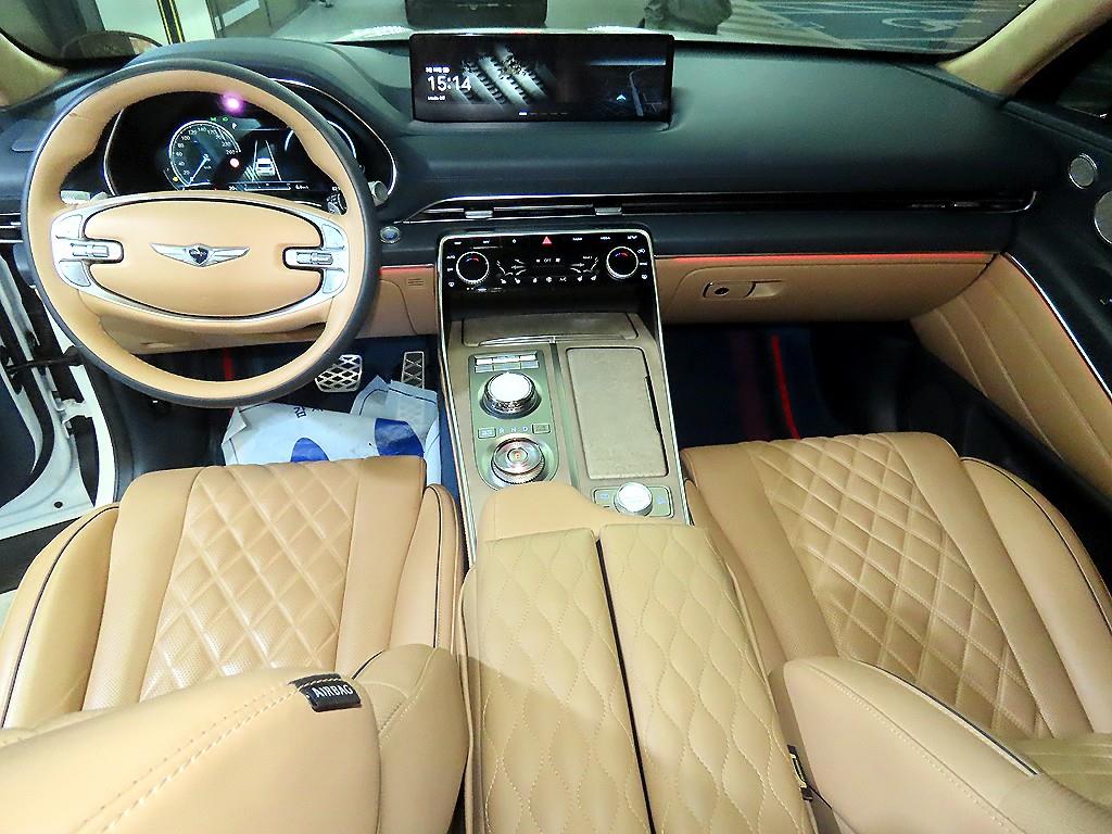 Genesis GV80 - Vista 10