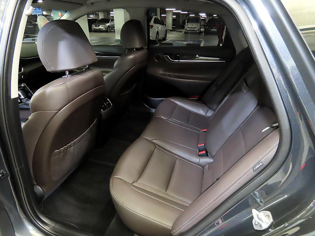 HYUNDAI Grandeur - Vista 7