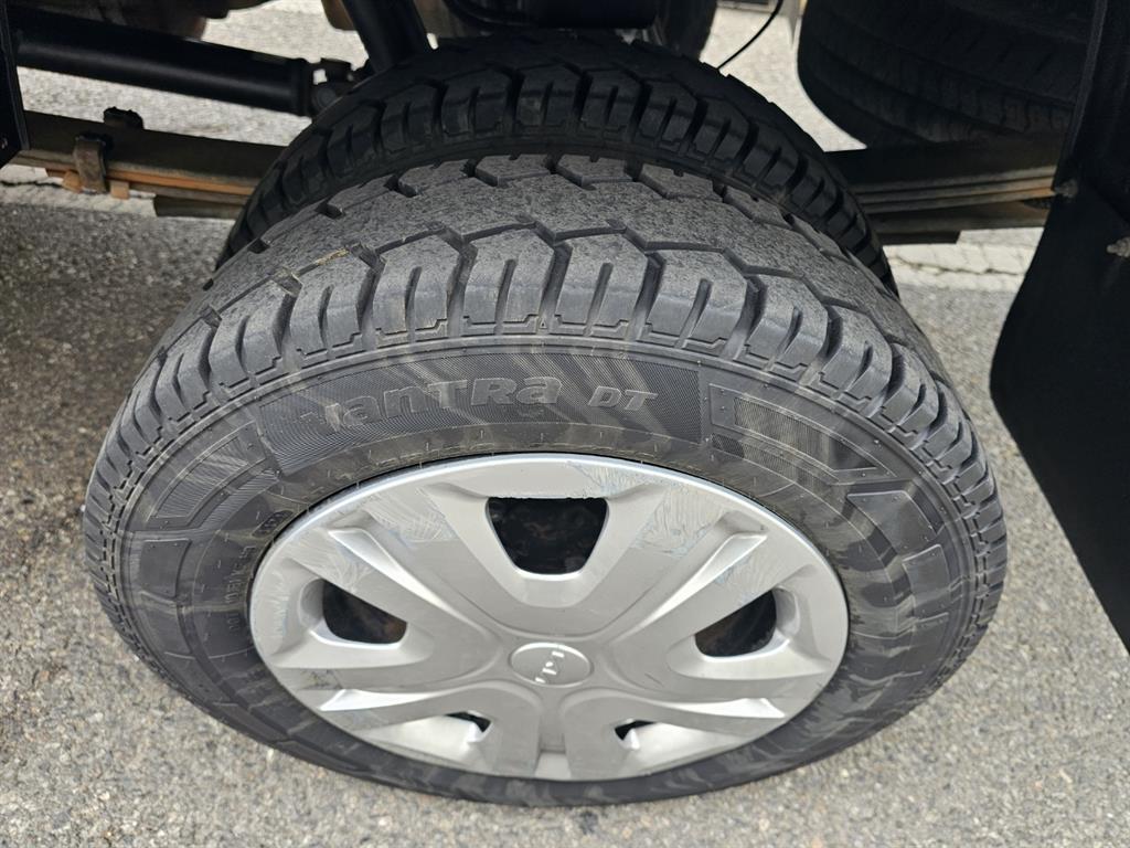 Small Truck Cargo (small) 2023 Blanco - Importación desde Corea - HF Imports Iquique - Foto 19