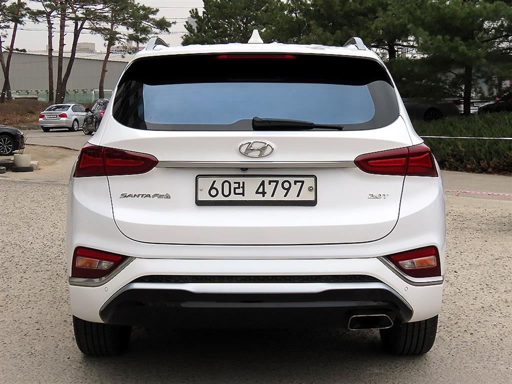 HYUNDAI Santa Fe - Vista 4