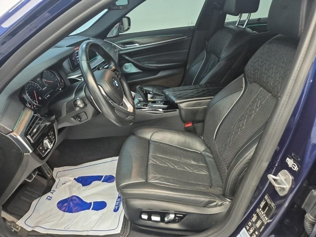 BMW 5 Series - Vista 11