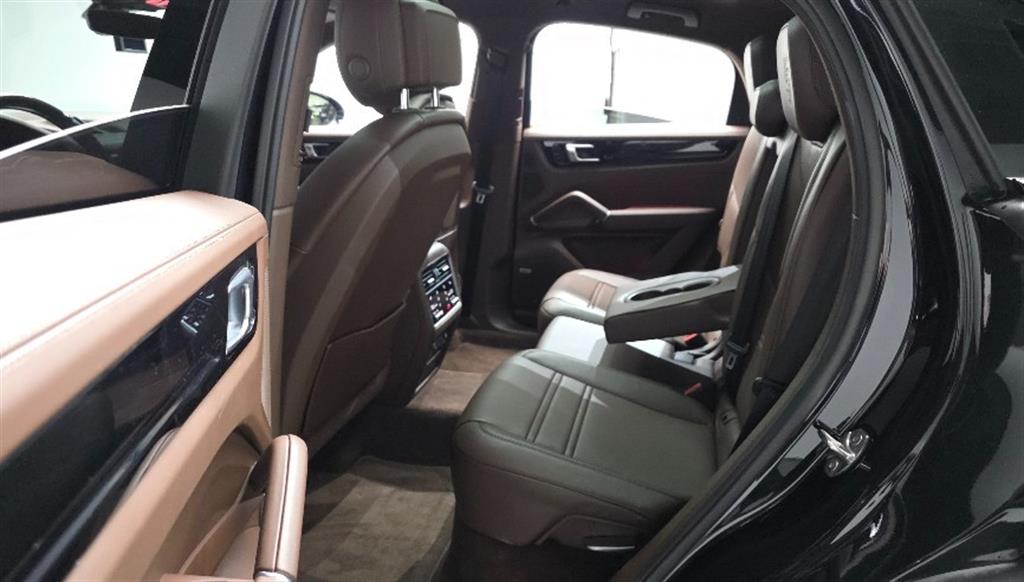 Porsche Cayenne - Vista 12