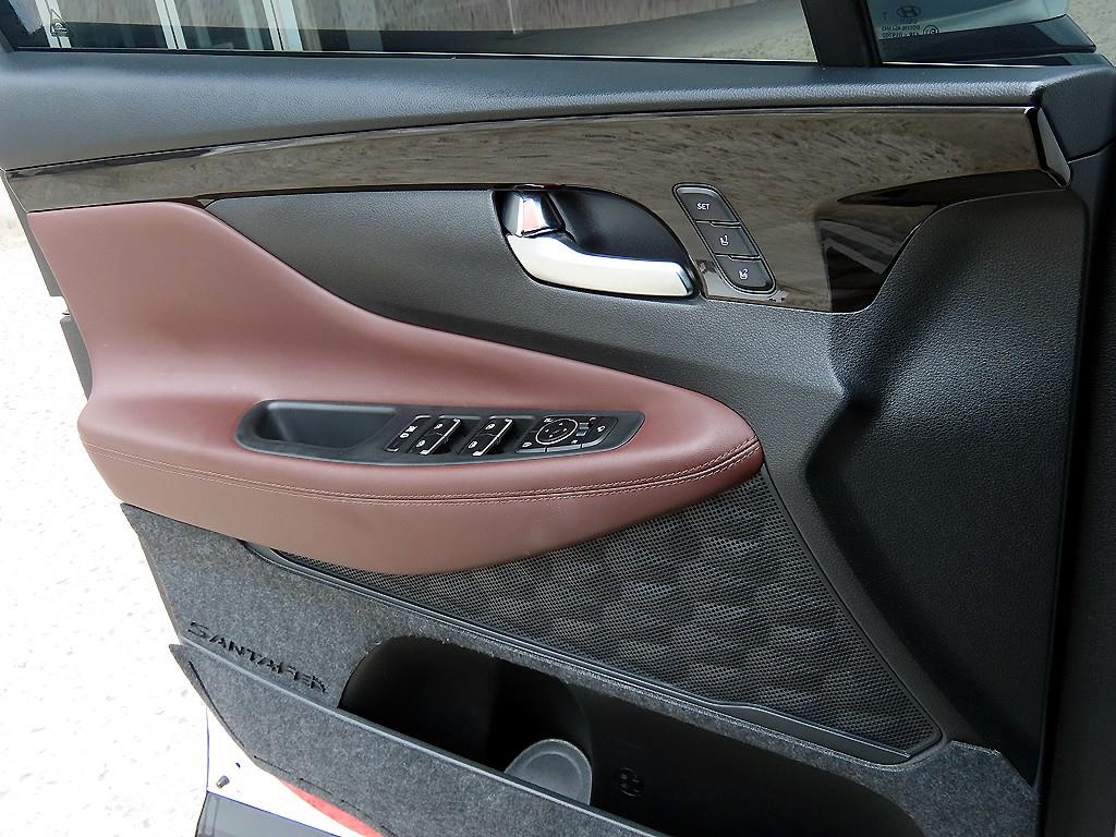 HYUNDAI Santa Fe - Vista 12