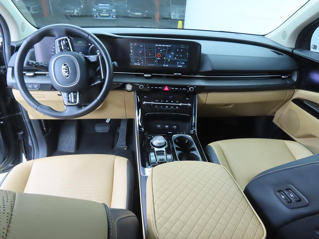 KIA Carnival - Vista 7