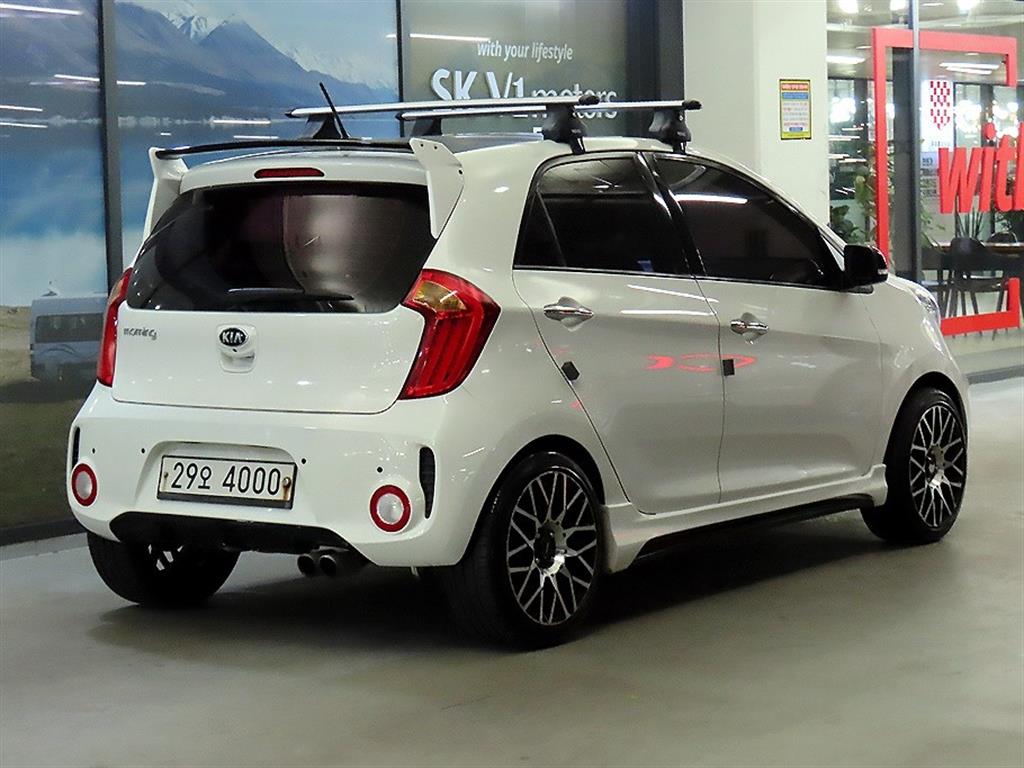 KIA Morning - Vista 4