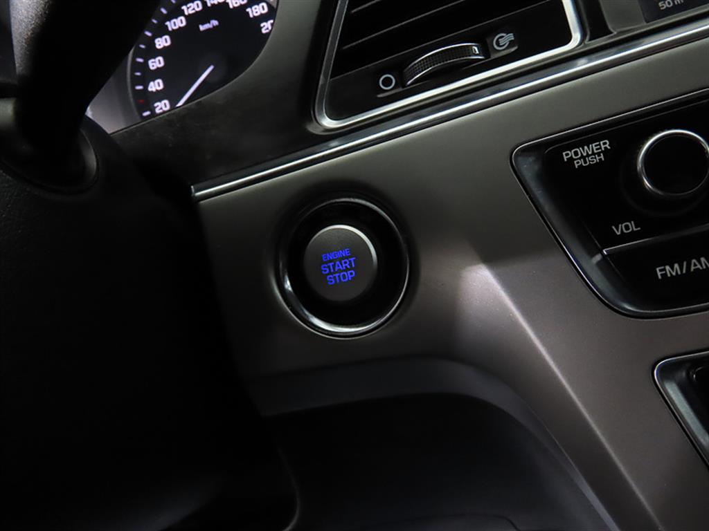 HYUNDAI Sonata - Vista 10