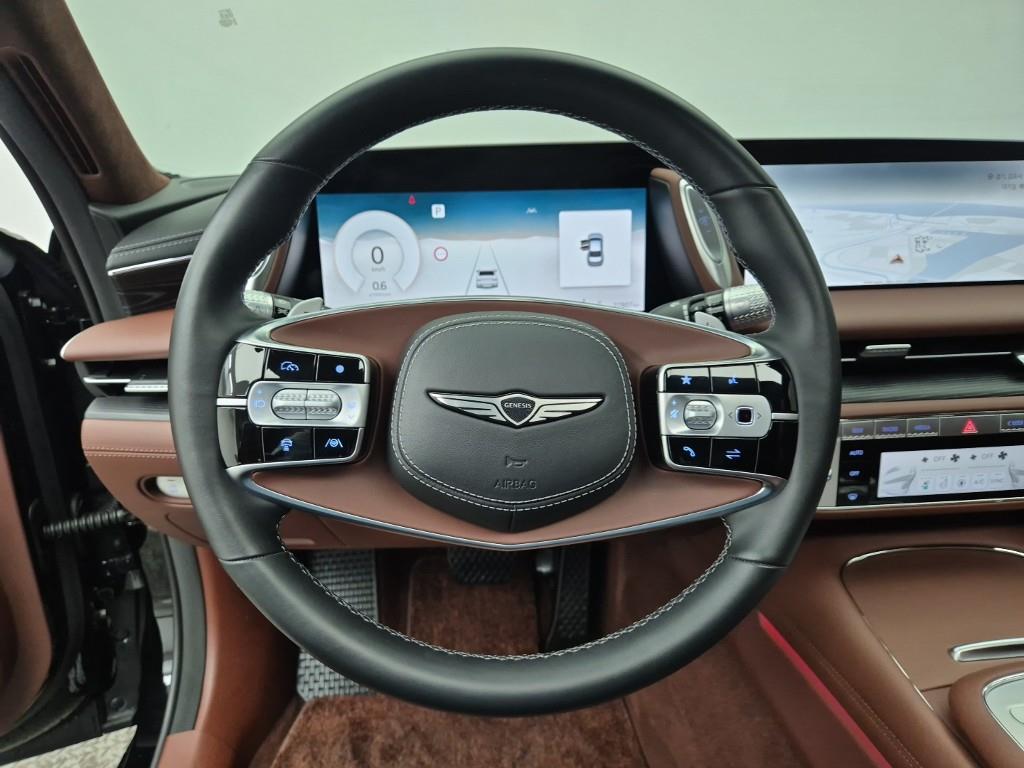 Genesis G90 - Vista 9