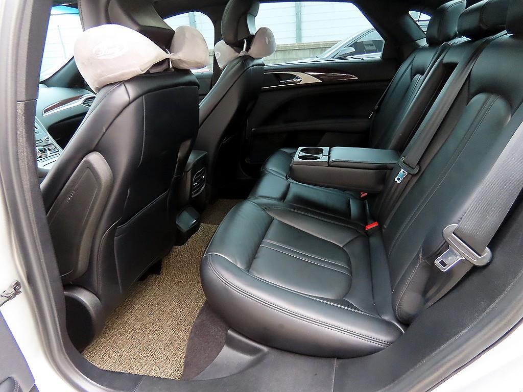 Lincoln MKZ - Vista 6