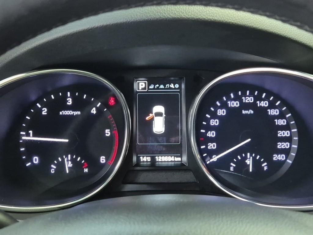 HYUNDAI Santa Fe - Vista 6