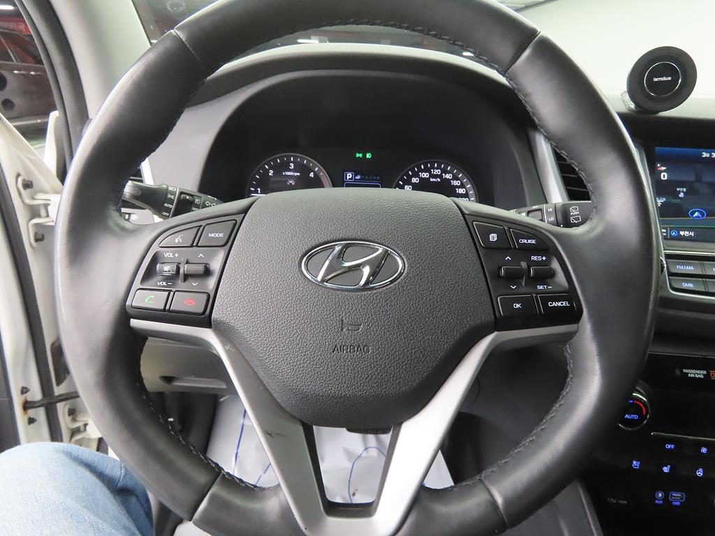 HYUNDAI Tucson - Vista 8