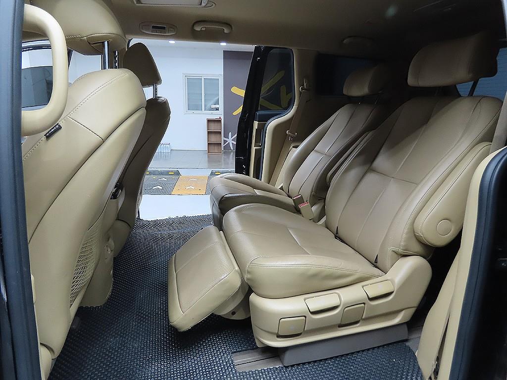 KIA Carnival 2016 Negro - Importación desde Corea - HF Imports Iquique - Foto 9