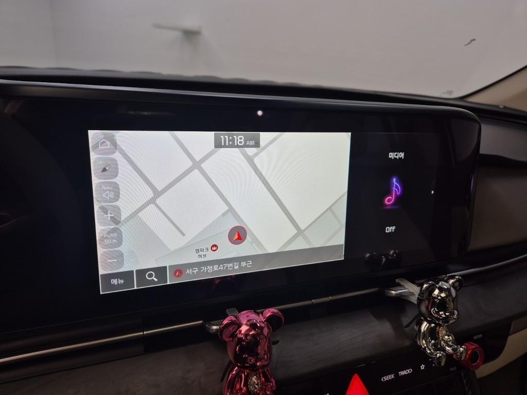 KIA Carnival 2023 Blanco - Importación desde Corea - HF Imports Iquique - Foto 13