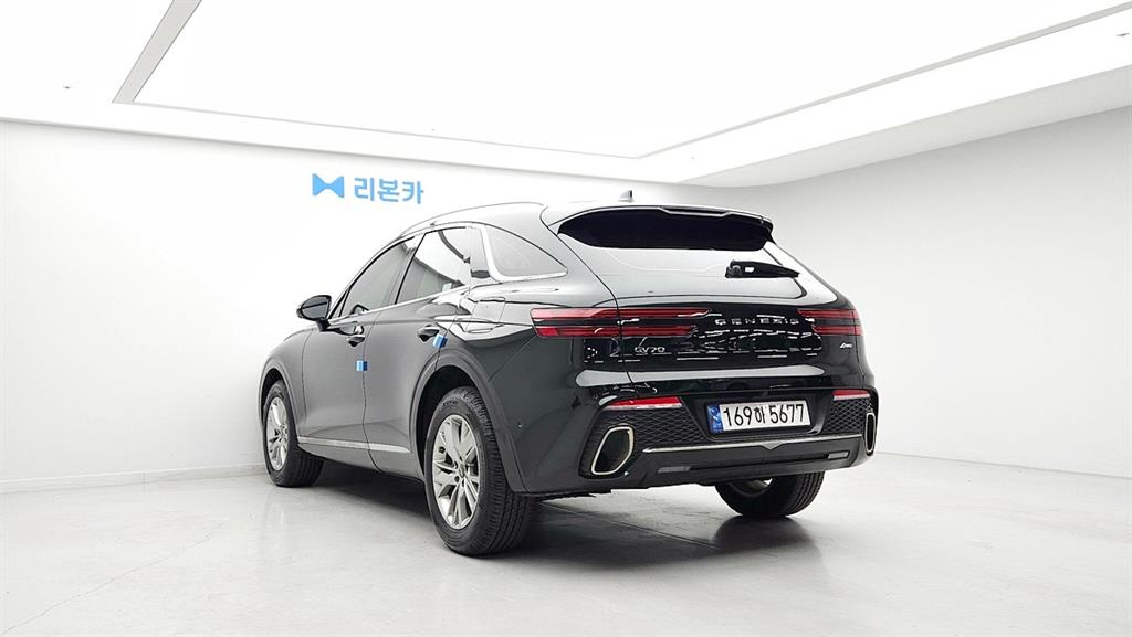 Genesis GV70 - Vista 4