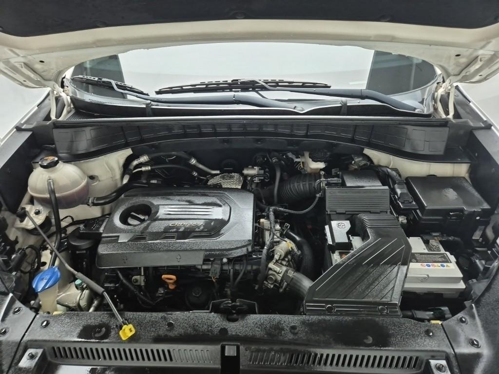 HYUNDAI Tucson - Vista 5