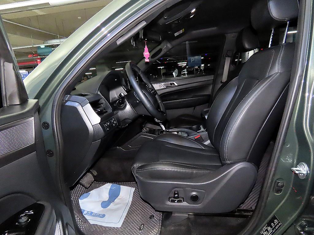 Ssangyong Rexton - Vista 6