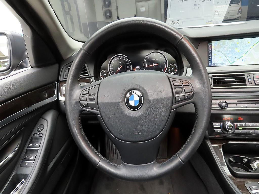 BMW 5 Series - Vista 7