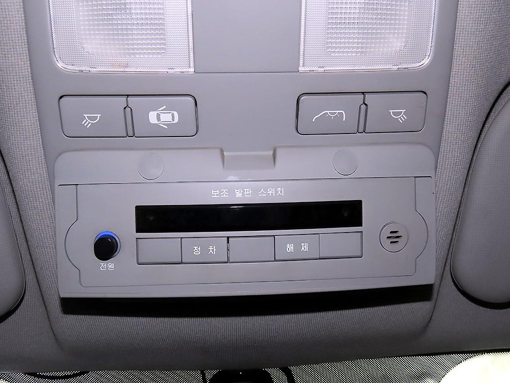 HYUNDAI Starex 2019 Amarillo - Importación desde Corea - HF Imports Iquique - Foto 16