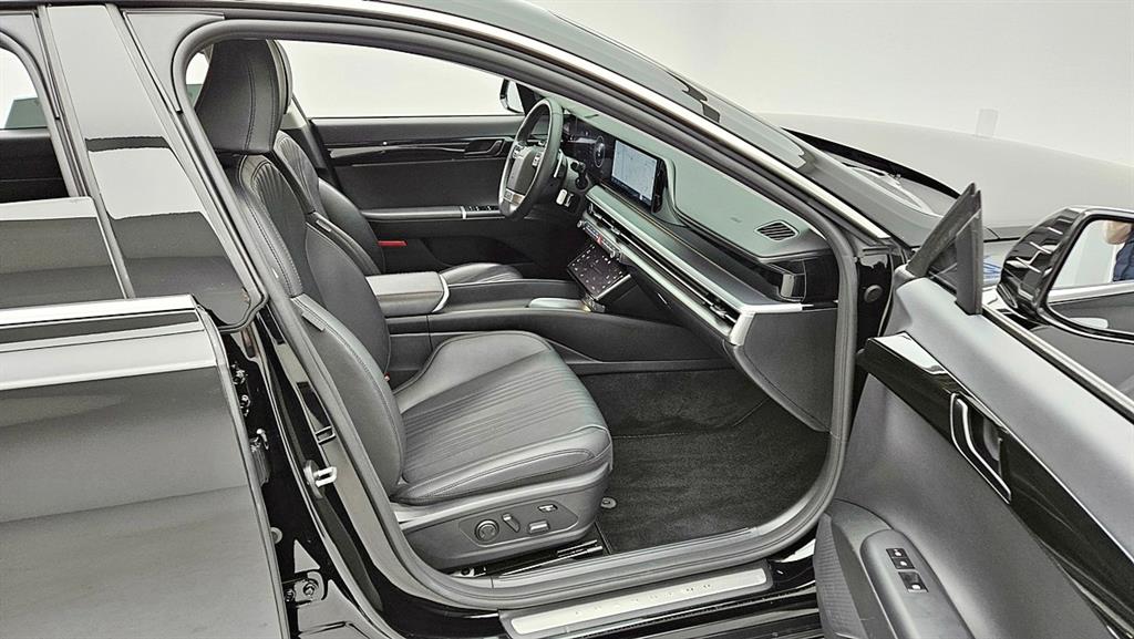 HYUNDAI Grandeur - Vista 8