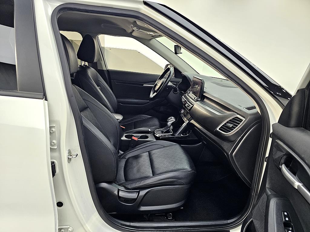 KIA Seltos - Vista 11