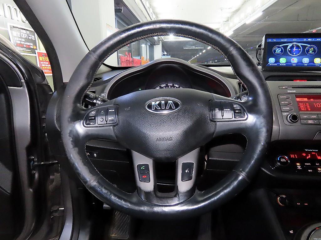 KIA Sportage - Vista 8