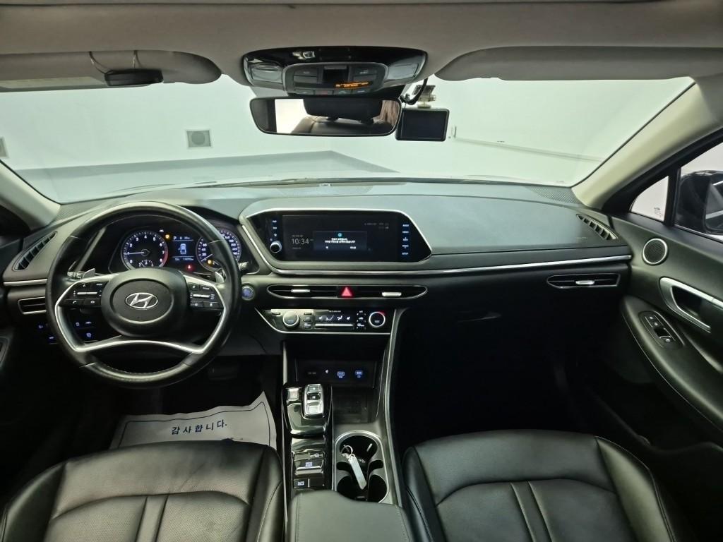 HYUNDAI Sonata - Vista 7