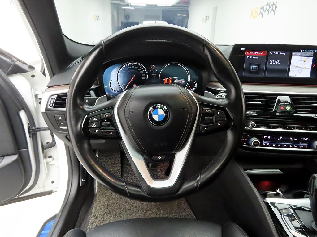 BMW 5 Series - Vista 7