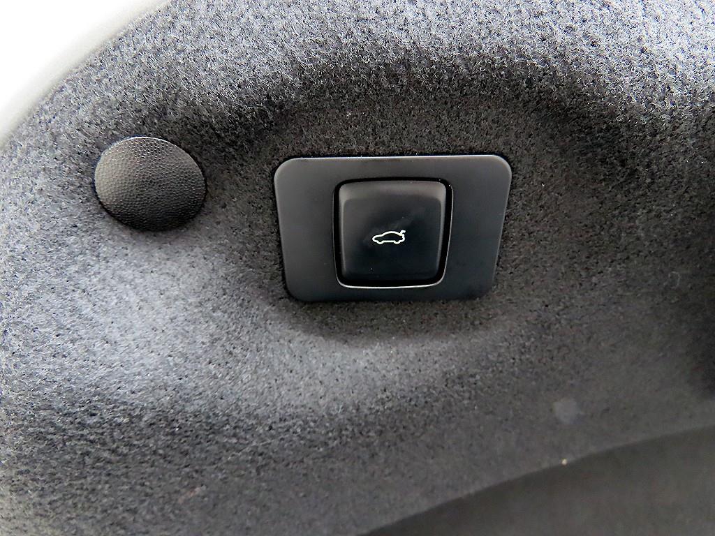 Lincoln MKZ 2019 Plateado - Importación desde Corea - HF Imports Iquique - Foto 17