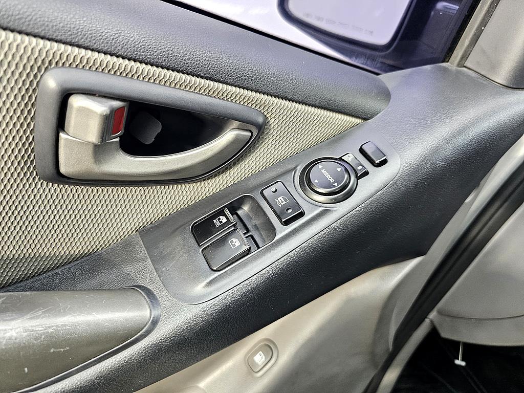 HYUNDAI Starex 2008 Plateado - Importación desde Corea - HF Imports Iquique - Foto 13